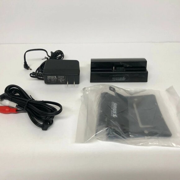 Sirius Satellite Radio Home Docking Kit by Streamer GT - Missing Antenna AS IS - Picture 6 of 12